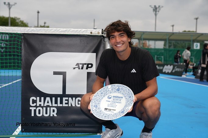 The Agency Early November 2025: Titles & Rankings